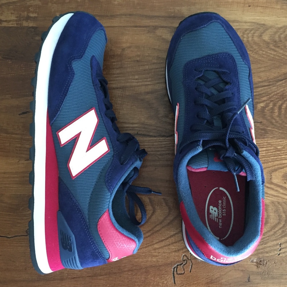 BNWT 😎 New Balance Mens Red White Blue size 12